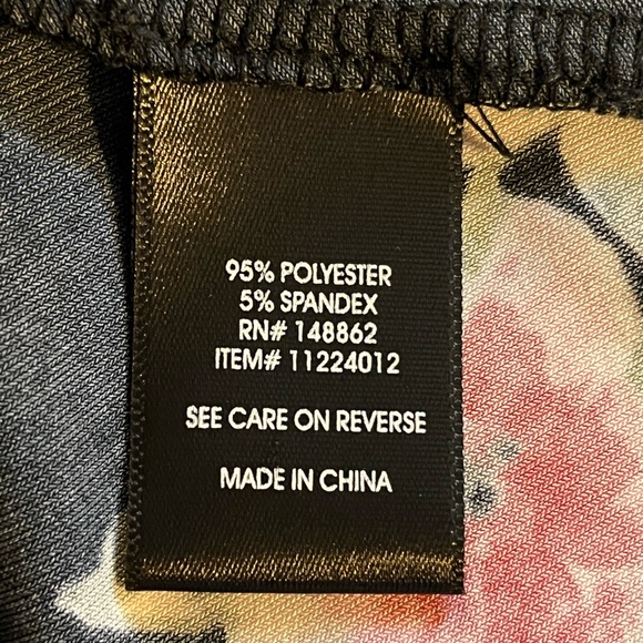 Torrid Cold Shoulder Dress - Picture 7 of 8